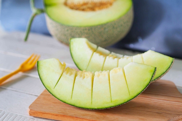 Summer freshness: 10 benefits of the sweet melon